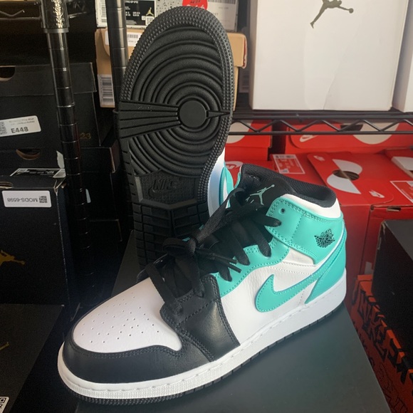 Nike Air Jordan 1 Mid Tropical Twist Black Shoes 554725-132 (GS) Youth Sizes - Picture 10 of 11